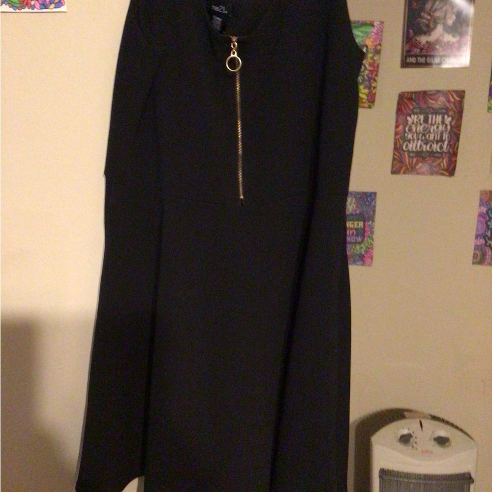 COPY - Rue 21 X-Large Black - Picture 3 of 4
